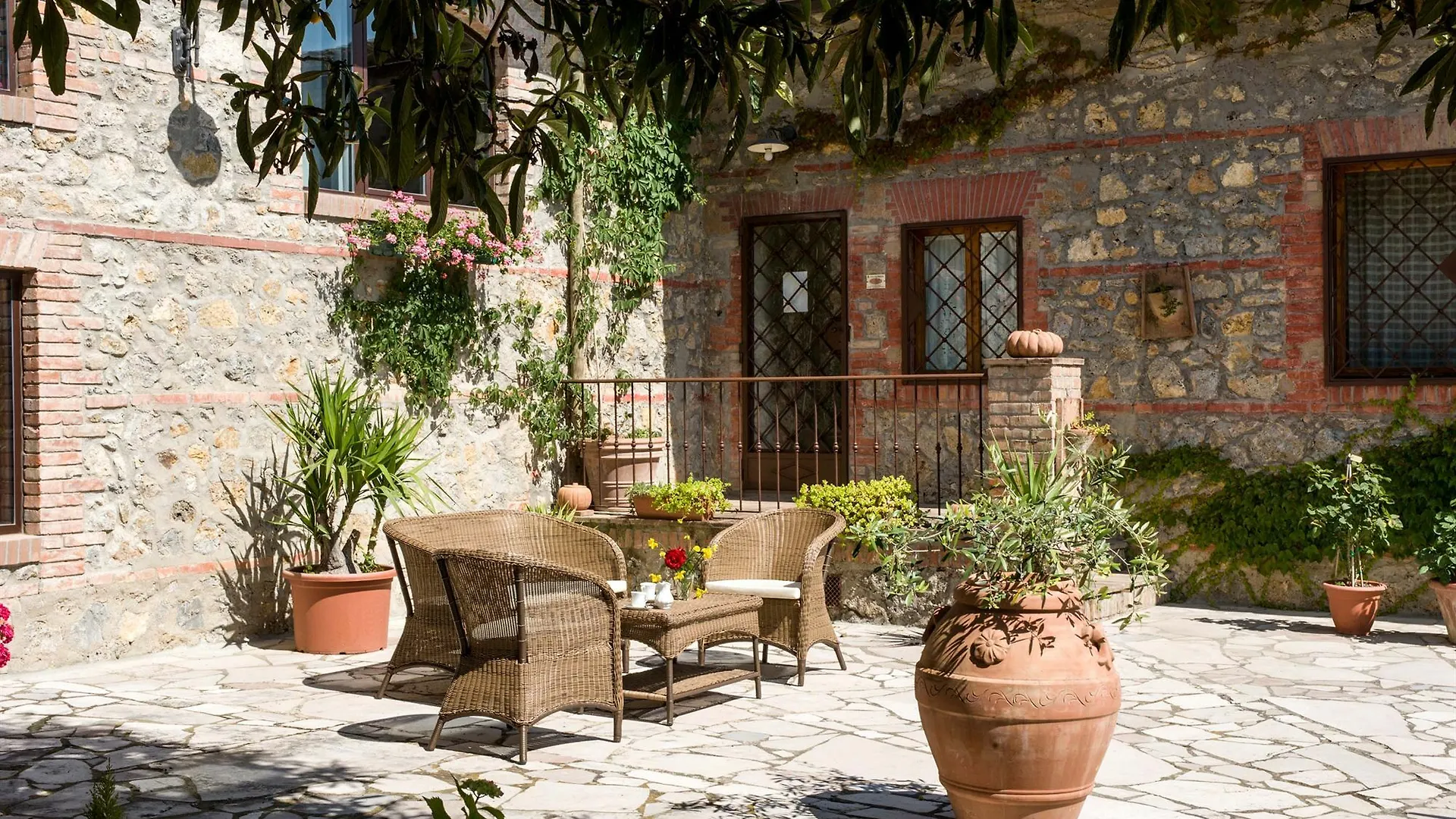 B&B Ponte A Nappo سان جيمينيانو 3*,